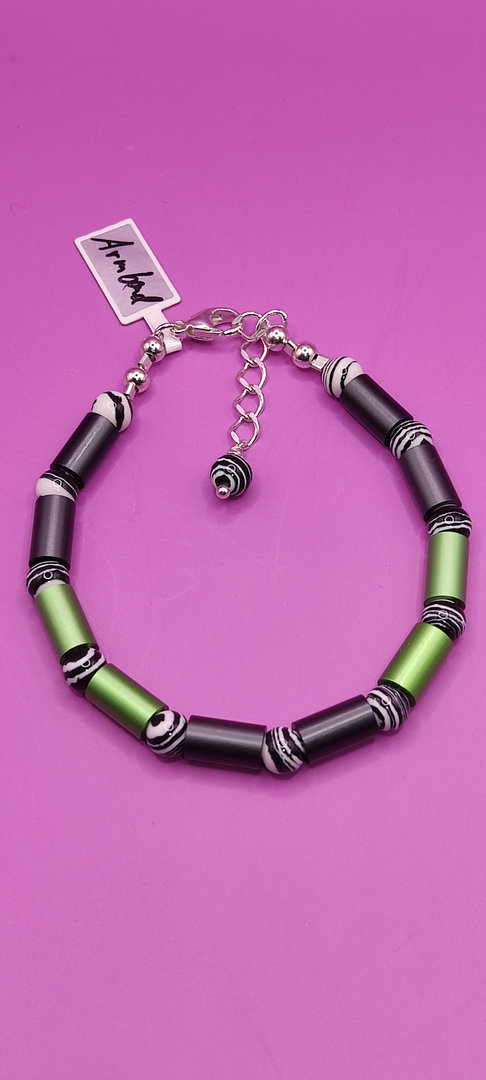 Armband aus Achat - Edelsteinen und Aluminium-Walzen, designt by Sosnick